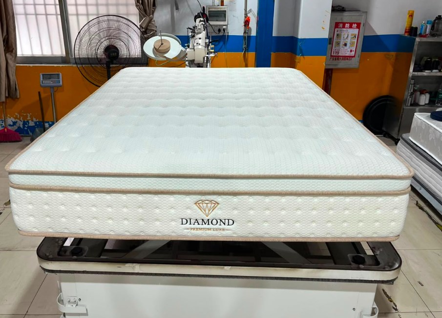 Diamond Premium Luxe photo